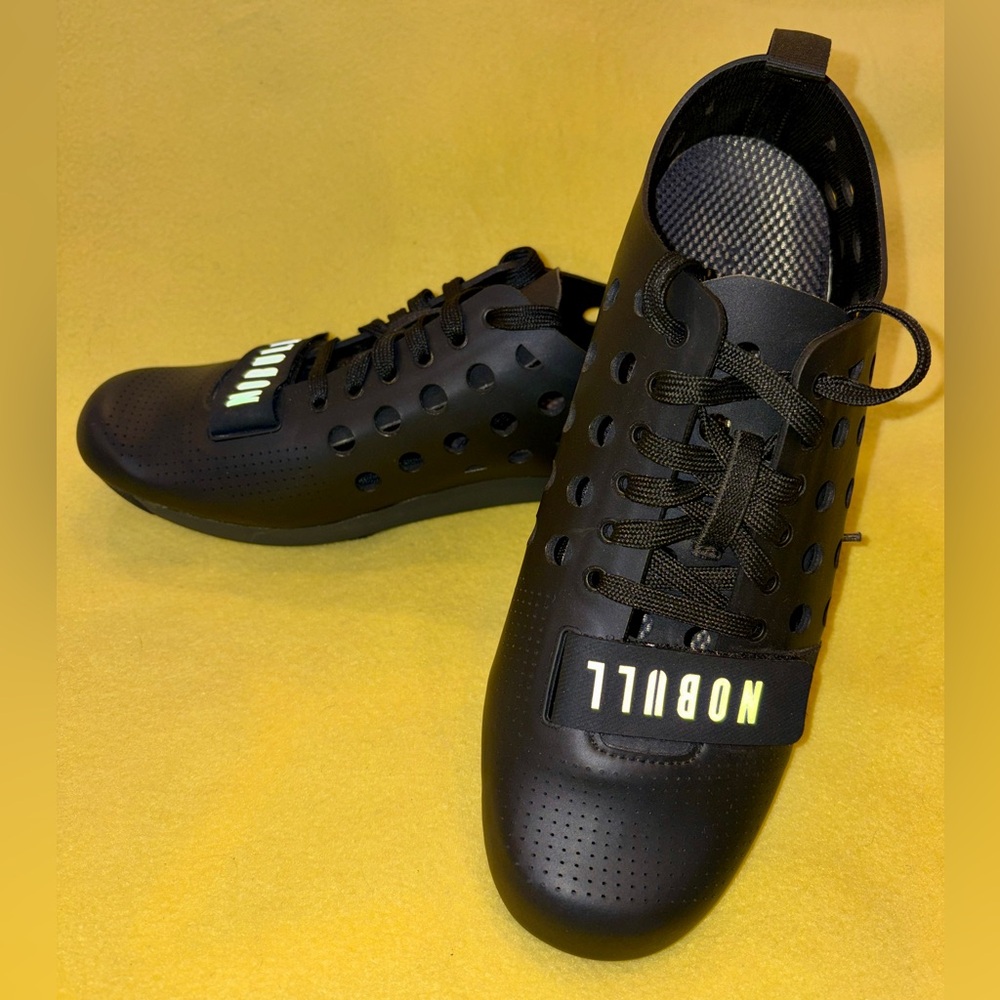 NOBULL Men’s / Women’s Cycling Shoes - Men’s 7.5  Women’s 9 -  Never Worn